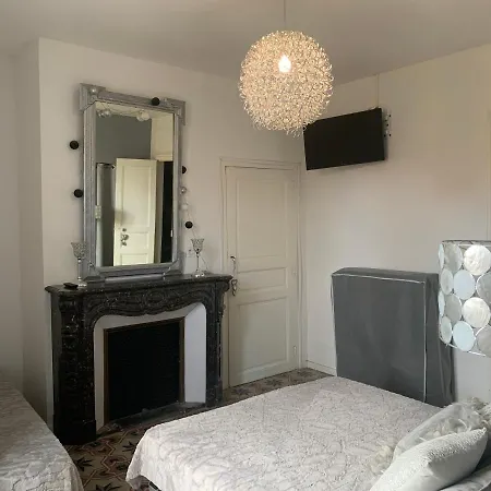 Chez Marraine Lespignan