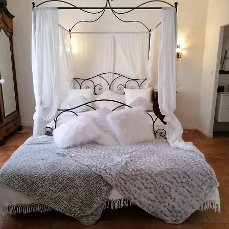 בית נופש Chez Marraine *