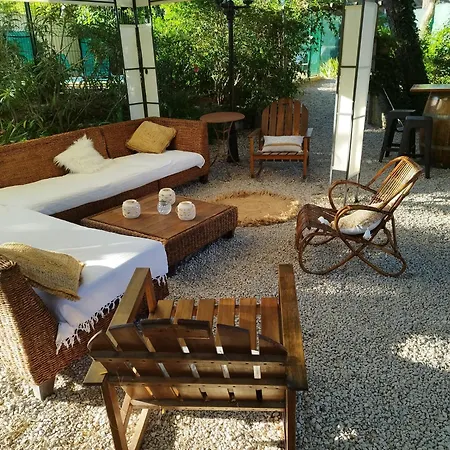 בית נופש Chez Marraine Lespignan