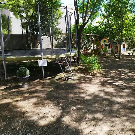 בית נופש Chez Marraine Lespignan